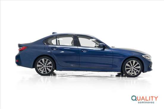 BMW-320i-2021