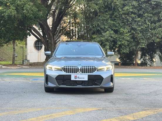 BMW-320i-2024