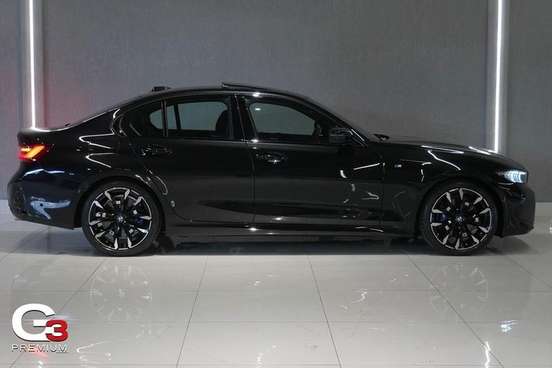 BMW-320i-2025