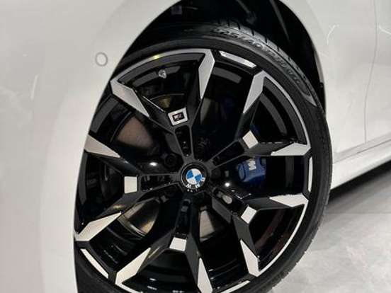 BMW-320i-2.0 16V TURBO FLEX M SPORT AUTOMÁTICO BMW-320i-2025