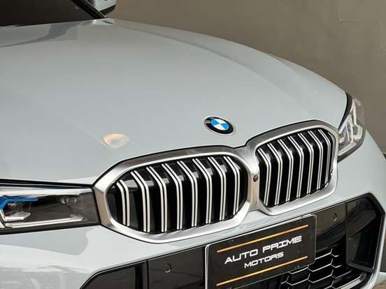 BMW-320i-2.0 16V TURBO FLEX M SPORT AUTOMÁTICO BMW-320i-2025