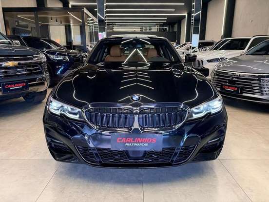 BMW-320i-2021