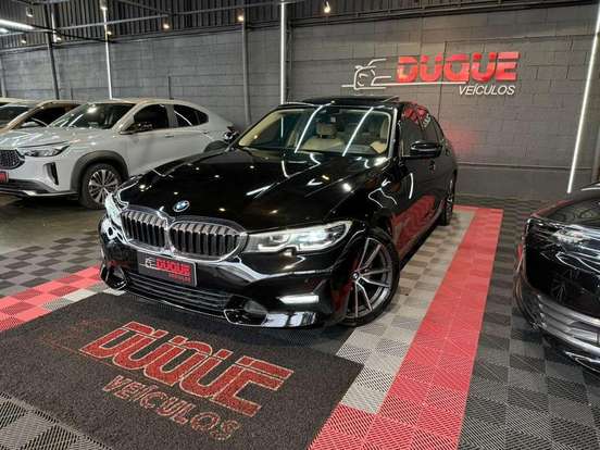 BMW-320i-2020