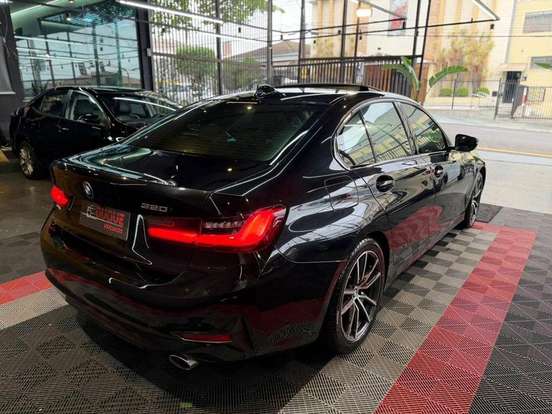 BMW-320i-2.0 16V TURBO GASOLINA M SPORT AUTOMÁTICO BMW-320i-2020
