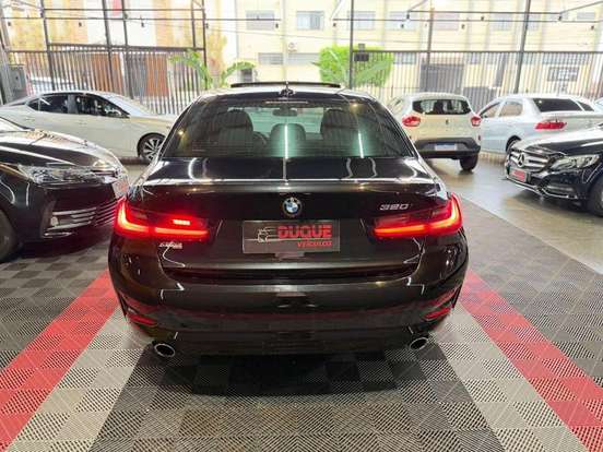 BMW-320i-2.0 16V TURBO GASOLINA M SPORT AUTOMÁTICO BMW-320i-2020