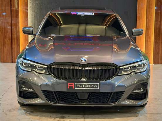 BMW-320i-2.0 16V TURBO GASOLINA M SPORT AUTOMÁTICO BMW-320i-2020