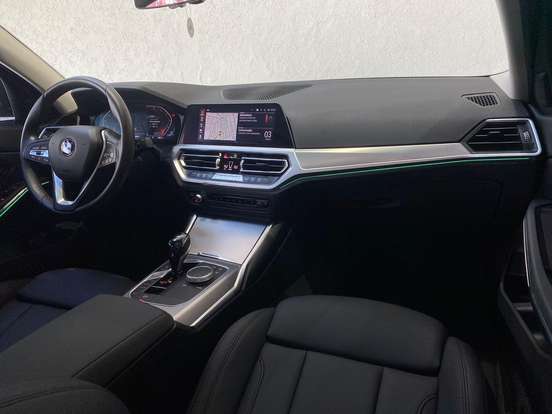 BMW-320i-2.0 16V TURBO GASOLINA SPORT GP AUTOMÁTICO BMW-320i-2020