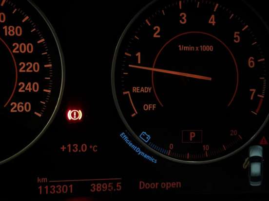 BMW-320i-2.0 SPORT 16V TURBO ACTIVE FLEX 4P AUTOMÁTICO BMW-320i-2015