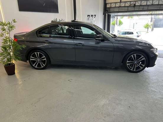 BMW-328i-2.0 SPORT GP 16V ACTIVEFLEX 4P AUTOMÁTICO BMW-328i-2015