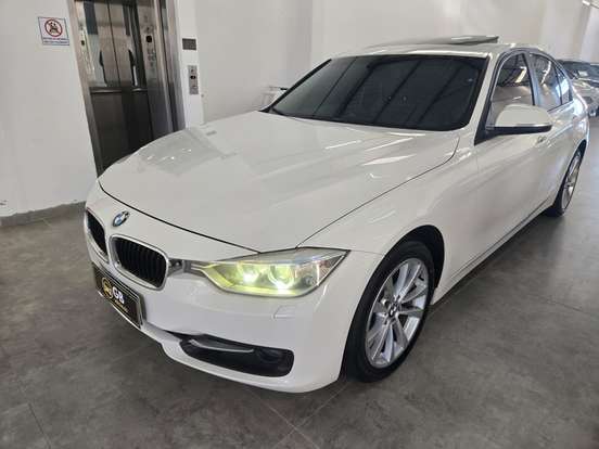 BMW-328i-2013