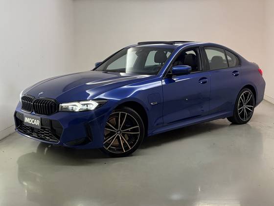 BMW 330e 2.0 16V TURBO HÍBRIDO M SPORT AUTOMÁTICO