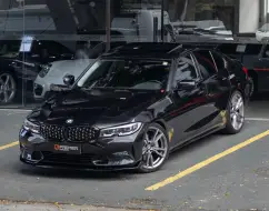 BMW 330i 2.0 16V TURBO GASOLINA SPORT AUTOMÁTICO BMW 330i 2.0 16V TURBO GASOLINA SPORT AUTOMÁTICO