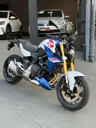 BMW F 900 R SPORT PLUS 