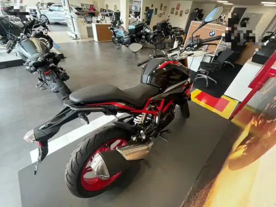 BMW-G 310 R-2026