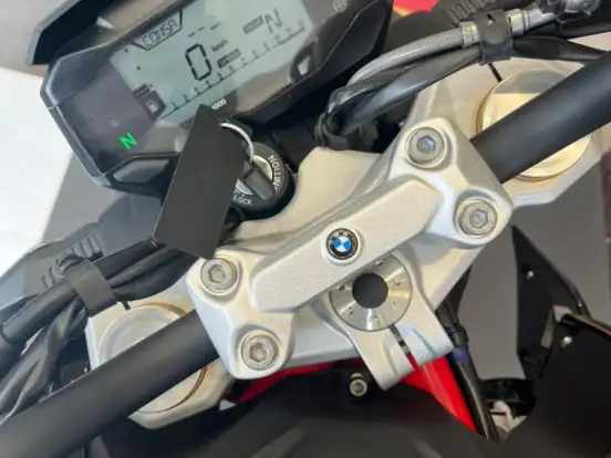 BMW-G 310 R BMW-G 310 R-2026