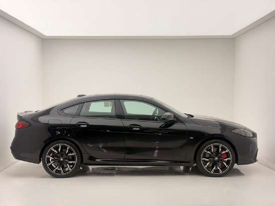 BMW-M 235i-2025