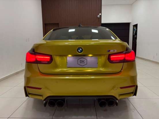 BMW-M3-2015