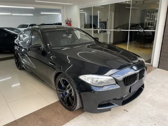 BMW-M5-4.4 V8 32V GASOLINA 4P AUTOMÁTICO BMW-M5-2013