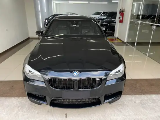 BMW-M5-4.4 V8 32V GASOLINA 4P AUTOMÁTICO BMW-M5-2013