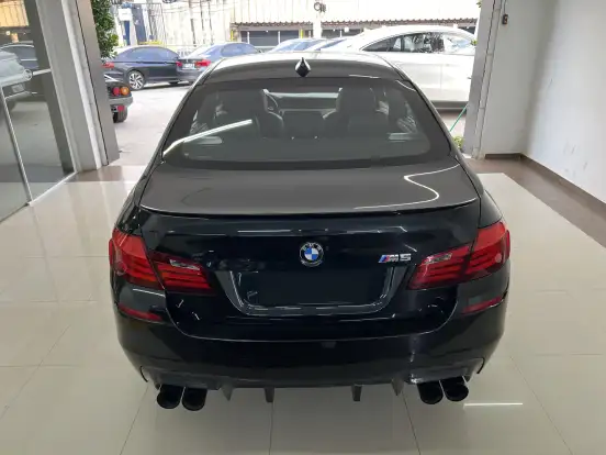 BMW-M5-2013
