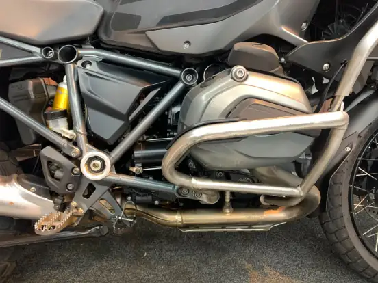 BMW-R 1200 GS ADVENTURE TRIPLE BLACK-2017