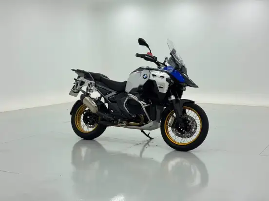 BMW-R 1300 GS ADVENTURE TROPHY-2025