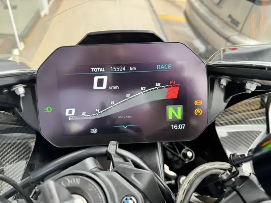 BMW-S 1000 RR M-2022