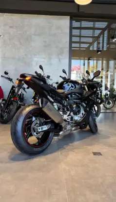 BMW-S 1000 RR-2026