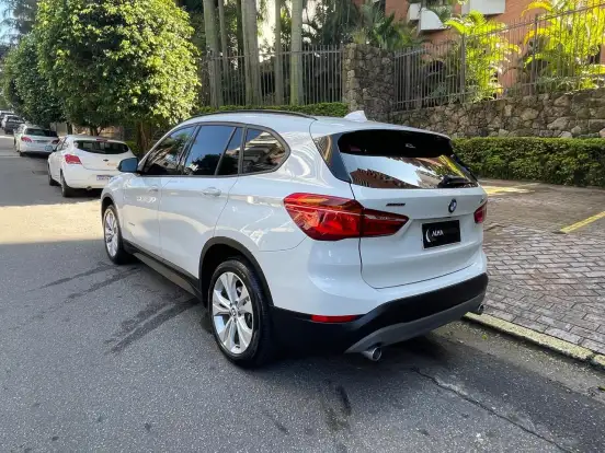BMW-X1-2017