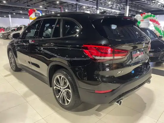 BMW-X1-2.0 16V TURBO ACTIVEFLEX SDRIVE20I 4P AUTOMÁTICO BMW-X1-2020