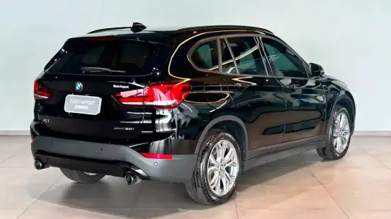 BMW-X1-2.0 16V TURBO ACTIVEFLEX SDRIVE20I GP PLUS 4P AUTOMÁTICO BMW-X1-2022