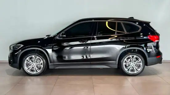 BMW-X1-2.0 16V TURBO ACTIVEFLEX SDRIVE20I GP PLUS 4P AUTOMÁTICO BMW-X1-2022