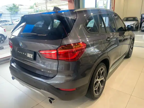 BMW-X1-2.0 16V TURBO ACTIVEFLEX SDRIVE20I X-LINE 4P AUTOMÁTICO BMW-X1-2018