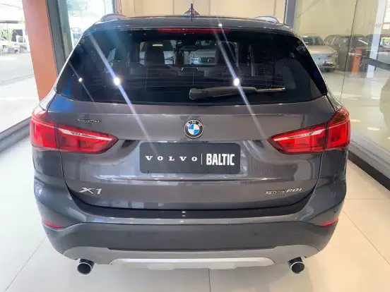 BMW-X1-2.0 16V TURBO ACTIVEFLEX SDRIVE20I X-LINE 4P AUTOMÁTICO BMW-X1-2018