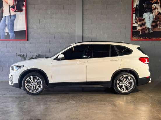 BMW-X1-2.0 16V TURBO ACTIVEFLEX SDRIVE20I 4P AUTOMÁTICO BMW-X1-2019
