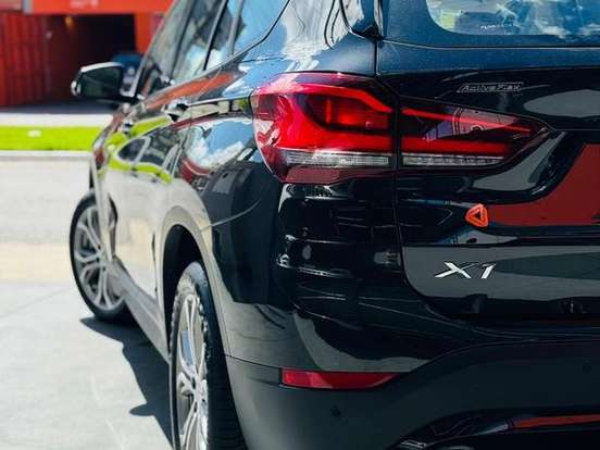 BMW-X1-2.0 16V TURBO ACTIVEFLEX SDRIVE20I 4P AUTOMÁTICO BMW-X1-2020