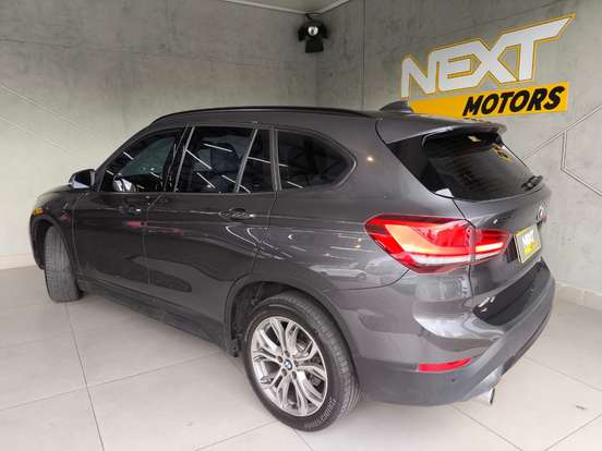 BMW-X1-2.0 16V TURBO ACTIVEFLEX SDRIVE20I GP 4P AUTOMÁTICO BMW-X1-2021