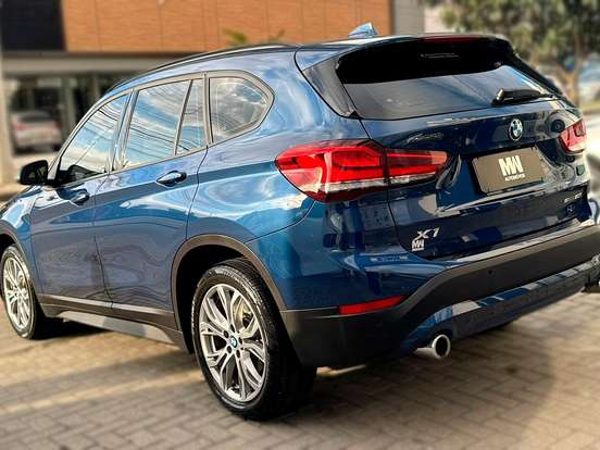 BMW-X1-2.0 16V TURBO ACTIVEFLEX SDRIVE20I GP 4P AUTOMÁTICO BMW-X1-2021