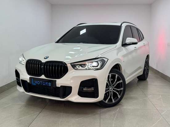 BMW-X1-2022