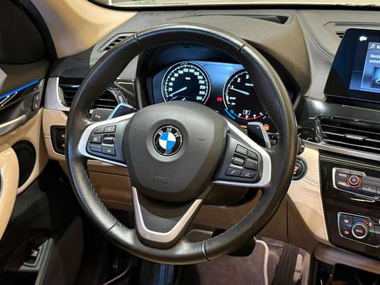 BMW-X1-2.0 16V TURBO ACTIVEFLEX SDRIVE20I X-LINE 4P AUTOMÁTICO BMW-X1-2021