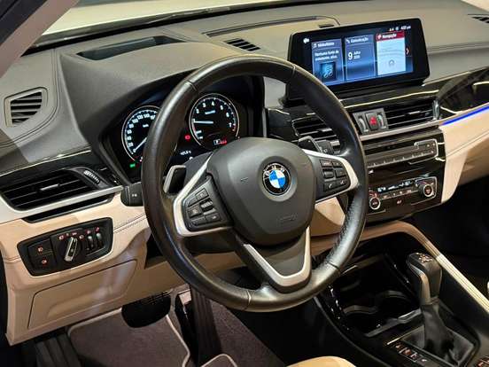 BMW-X1-2.0 16V TURBO ACTIVEFLEX SDRIVE20I X-LINE 4P AUTOMÁTICO BMW-X1-2021