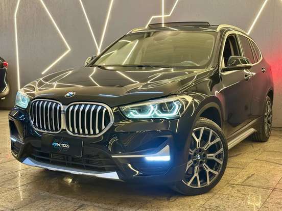 BMW-X1-2.0 16V TURBO ACTIVEFLEX SDRIVE20I X-LINE 4P AUTOMÁTICO BMW-X1-2022