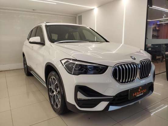 BMW-X1-2021