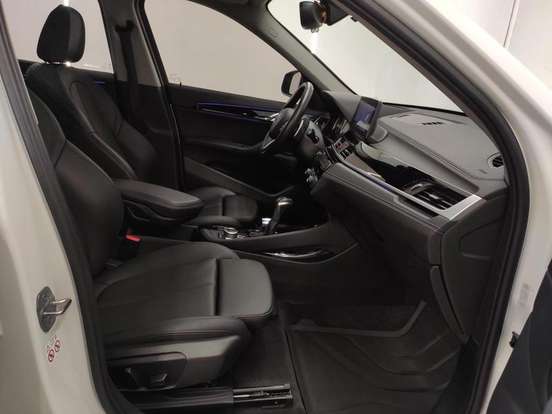 BMW-X1-2.0 16V TURBO ACTIVEFLEX SDRIVE20I X-LINE 4P AUTOMÁTICO BMW-X1-2021