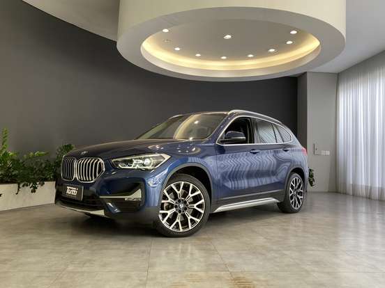 BMW-X1-2.0 16V TURBO ACTIVEFLEX SDRIVE20I X-LINE 4P AUTOMÁTICO BMW-X1-2022