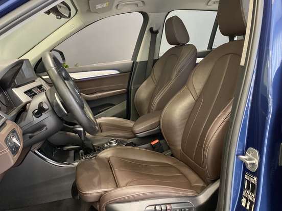 BMW-X1-2022
