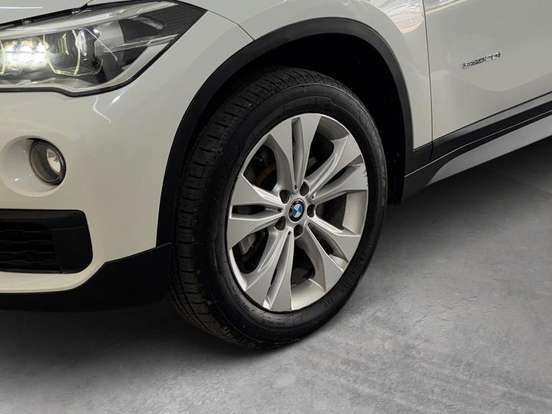 BMW-X1-2.0 16V TURBO ACTIVEFLEX SDRIVE20I X-LINE 4P AUTOMÁTICO BMW-X1-2017