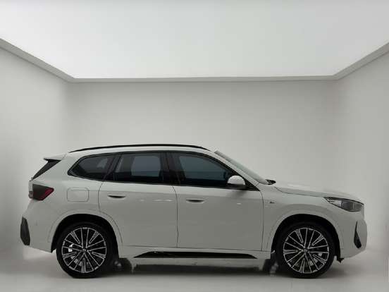 BMW-X1-2.0 16V TURBO GASOLINA SDRIVE20I M SPORT STEPTRONIC BMW-X1-2024