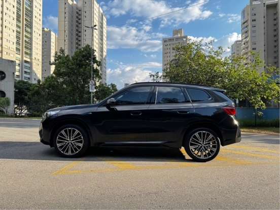 BMW-X1-2.0 16V TURBO GASOLINA SDRIVE20I M SPORT STEPTRONIC BMW-X1-2023