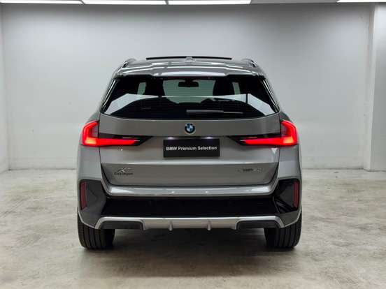 BMW-X1-2023